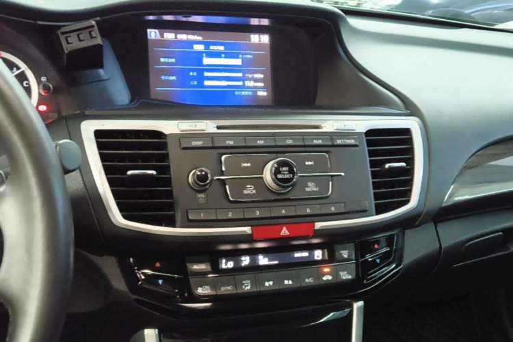 Used Honda Accord 2016 2.4L Comfort Edition Audio And AC Panel