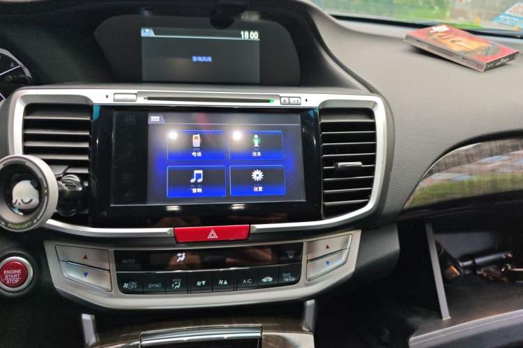 Used Honda Accord 2016 2.4L EX New Year Limited Edition Special Package Audio And AC Panel