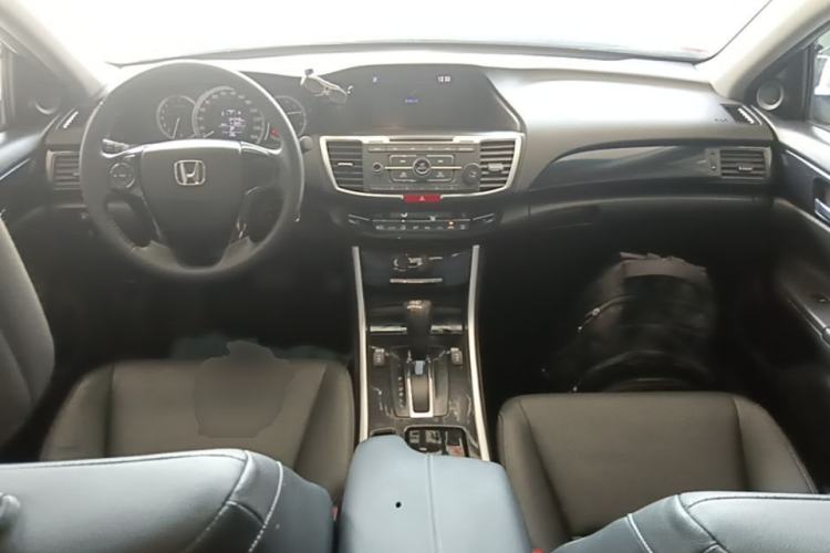 Used Honda Accord 2016 2.0L Elite Edition Center Console