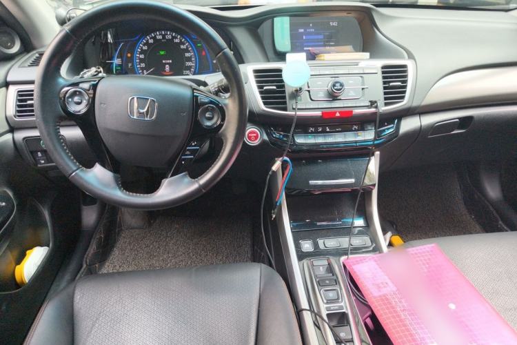 Used Honda Accord 2016 Hybrid 2.0L Sharp Edition Center Console
