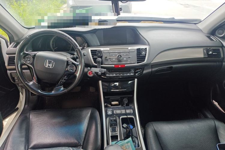 Used Honda Accord 2016 Hybrid 2.0L Sharp Edition Center Console
