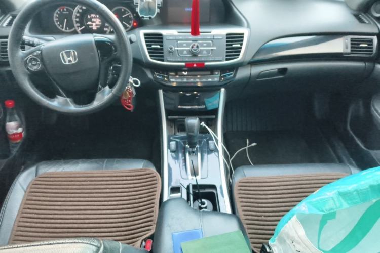 Used Honda Accord 2016 2.0L Elite Edition Center Console