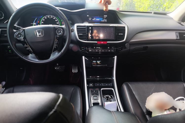 Used Honda Accord 2016 Hybrid 2.0L Prestige Edition Center Console