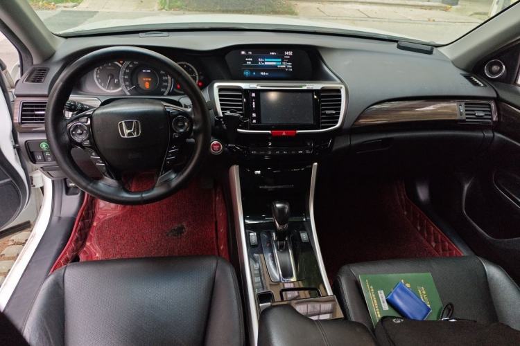 Used Honda Accord 2016 2.4L Prestige Edition Center Console