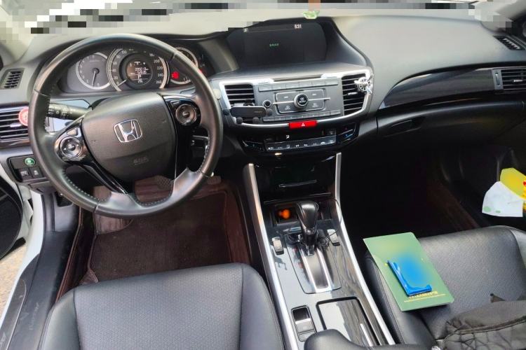 Used Honda Accord 2016 2.0L Elite Edition Center Console