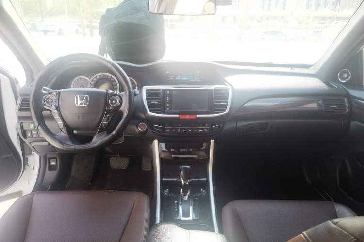 Used Honda Accord 2016 2.4L Prestige Edition Center Console