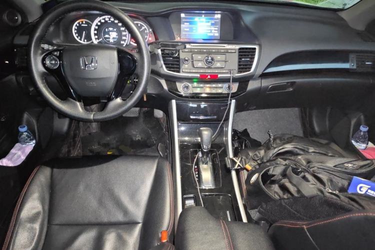 Used Honda Accord 2016 2.0L Comfort Edition Center Console