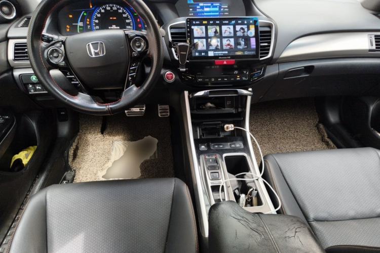 Used Honda Accord 2016 Hybrid 2.0L Prestige Edition Center Console