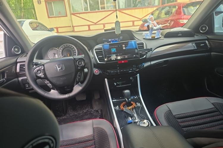 Used Honda Accord 2016 2.4L Prestige Edition Center Console