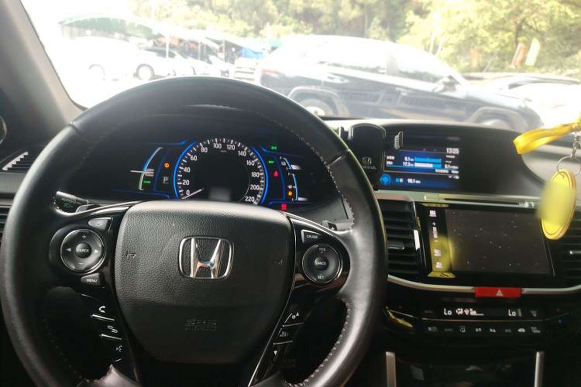 Used Honda Accord 2016 Hybrid 2.0L Rui Ling Edition Center Console