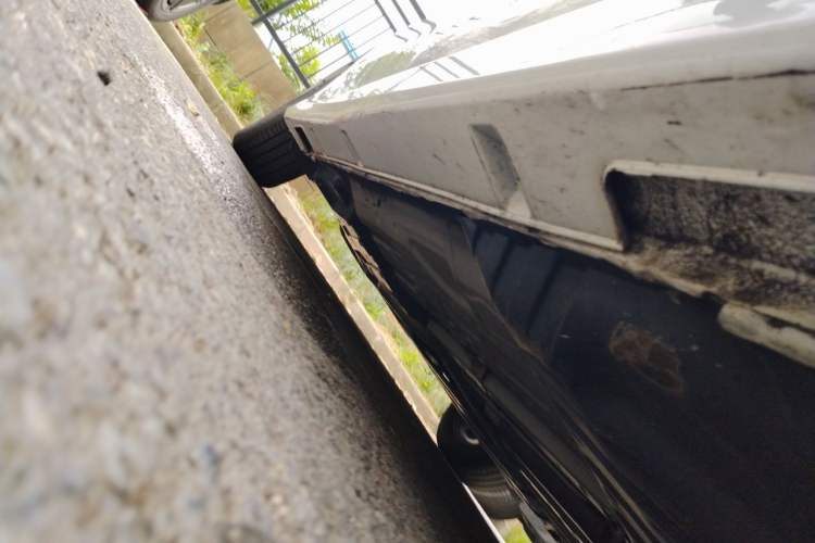 Used Honda Accord 2016 2.0L Comfort Edition Chassis Front Right