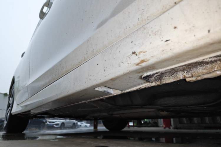 Used Honda Accord 2016 2.0L Comfort Edition Chassis Front Right
