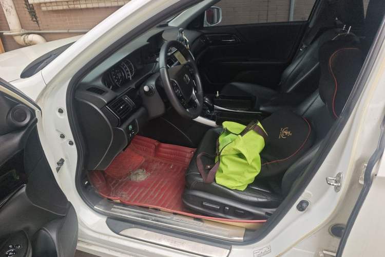 Used Honda Accord 2016 2.0L Luxury Edition Driver Seat