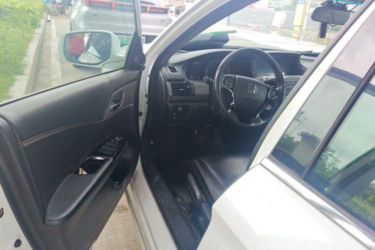 Used Honda Accord 2016 Hybrid 2.0L Sharp Edition Driver Seat