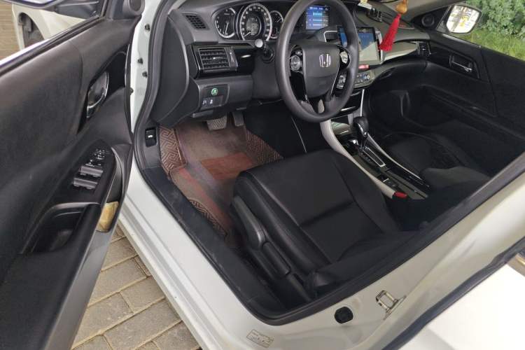 Used Honda Accord 2016 2.0L Comfort Edition Driver Seat