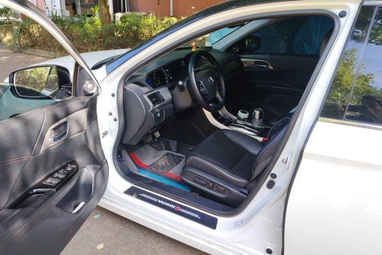 Used Honda Accord 2016 Hybrid 2.0L Rui Ling Edition Driver Seat