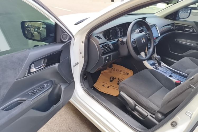 Used Honda Accord 2016 2.0L Comfort Edition Driver Seat
