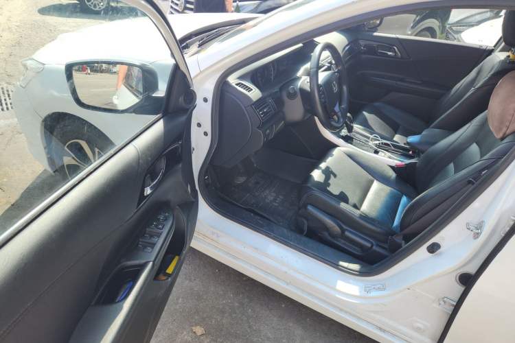 Used Honda Accord 2016 2.0L Elite Edition Driver Seat