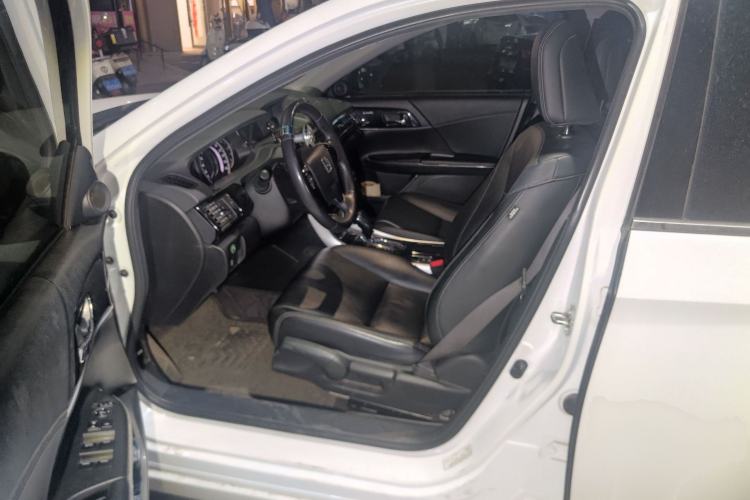 Used Honda Accord 2016 2.0L Elite Edition Driver Seat