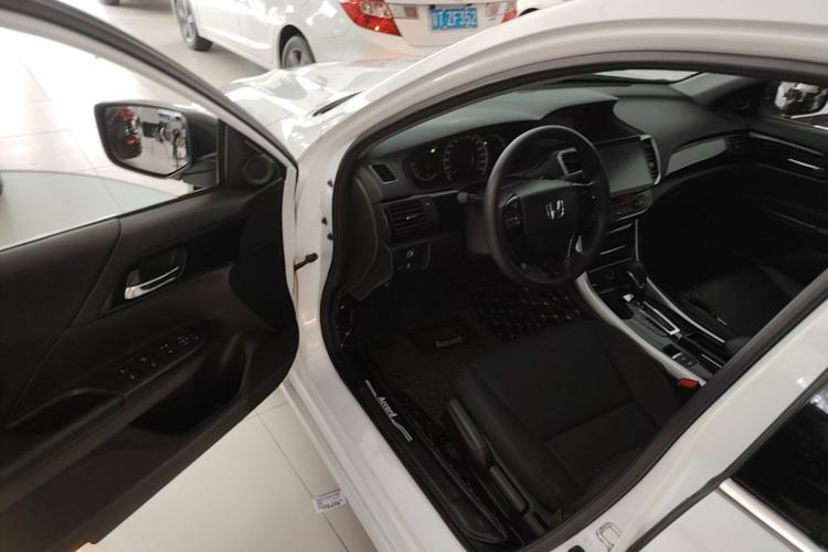 Used Honda Accord 2016 2.0L Comfort Edition Driver Seat