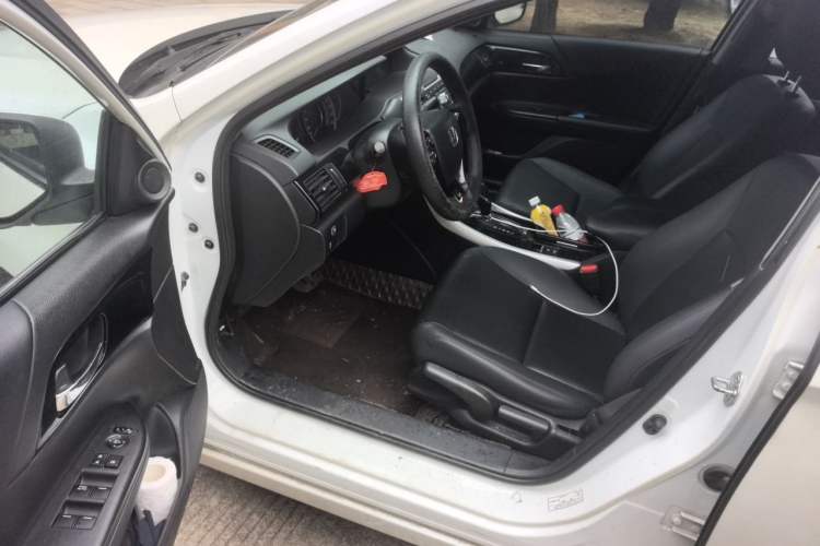 Used Honda Accord 2016 2.0L Comfort Edition Driver Seat
