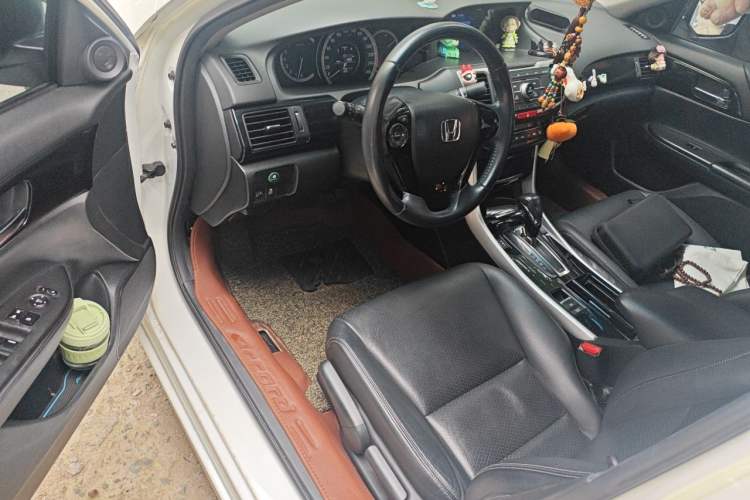 Used Honda Accord 2016 2.0L Elite Edition Driver Seat
