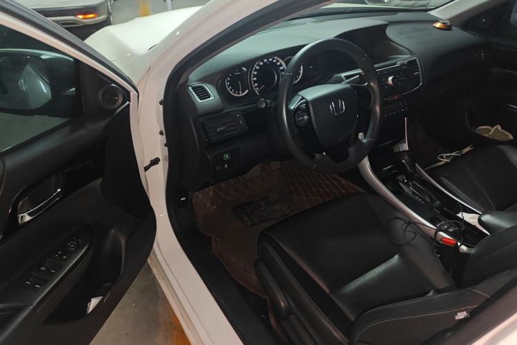 Used Honda Accord 2016 2.0L Elite Edition Driver Seat