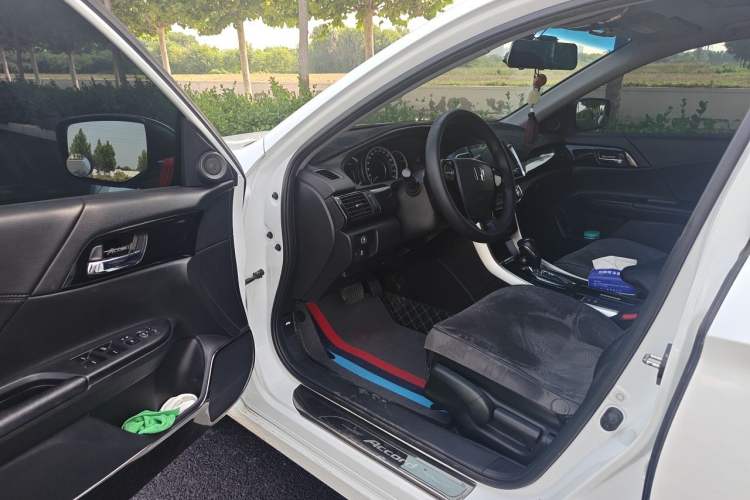 Used Honda Accord 2016 2.0L Elite Edition Driver Seat