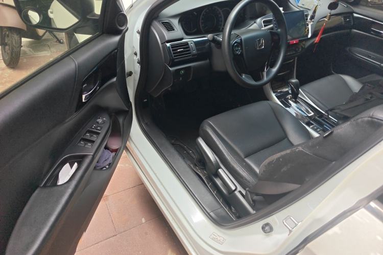 Used Honda Accord 2016 2.0L Comfort Edition Driver Seat