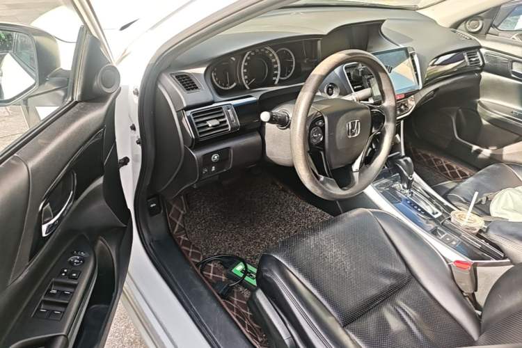 Used Honda Accord 2016 2.0L Comfort Edition Driver Seat
