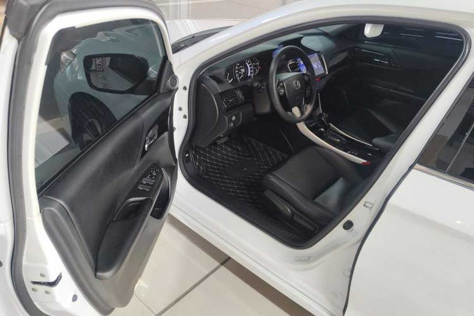 Used Honda Accord 2016 2.0L Comfort Edition Driver Seat