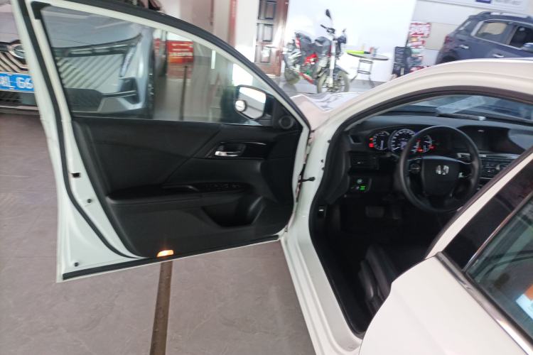 Used Honda Accord 2016 2.0L Comfort Edition Driver Seat
