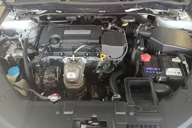 Used Honda Accord 2016 2.4L Luxury Edition Engine Bay