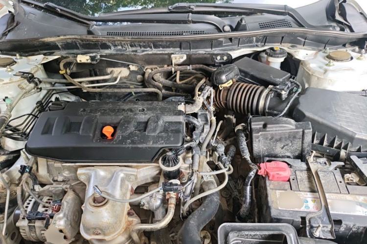 Used Honda Accord 2016 2.0L Comfort Edition Engine Bay