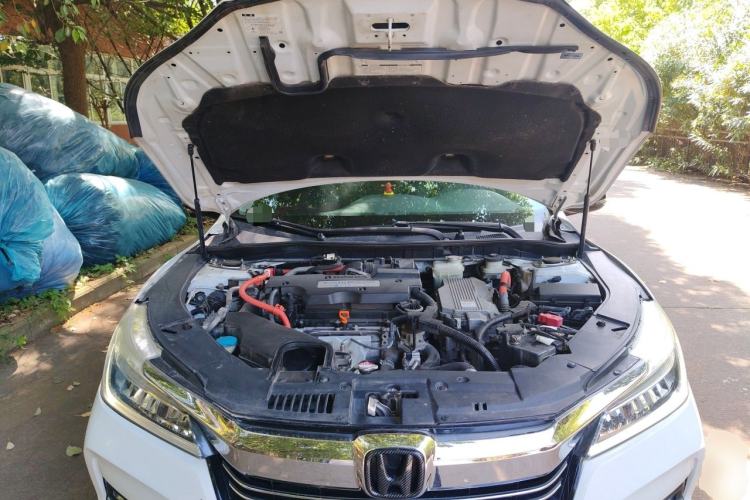 Used Honda Accord 2016 Hybrid 2.0L Rui Ling Edition Engine Bay