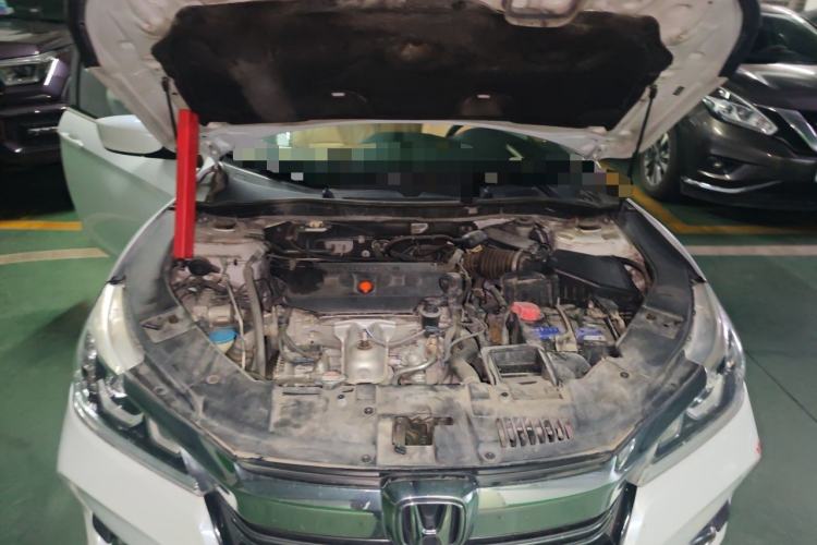 Used Honda Accord 2016 2.0L Comfort Edition Engine Bay