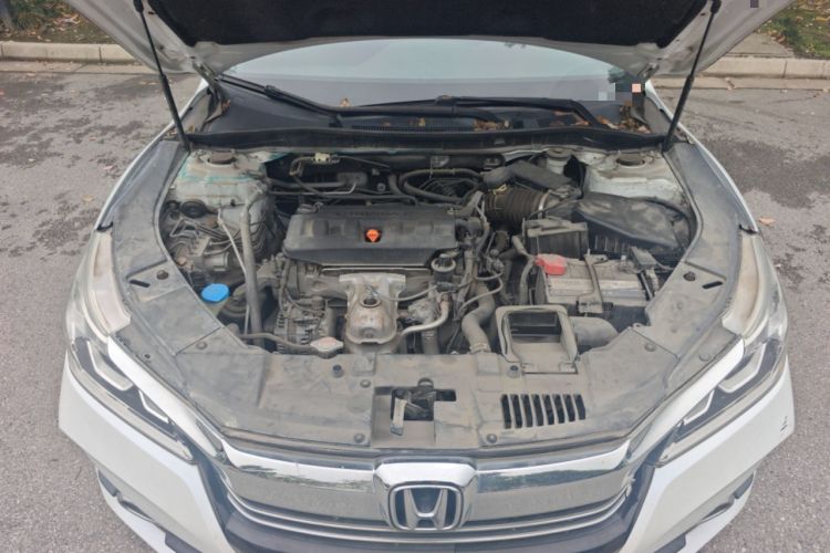 Used Honda Accord 2016 2.0L Comfort Edition Engine Bay
