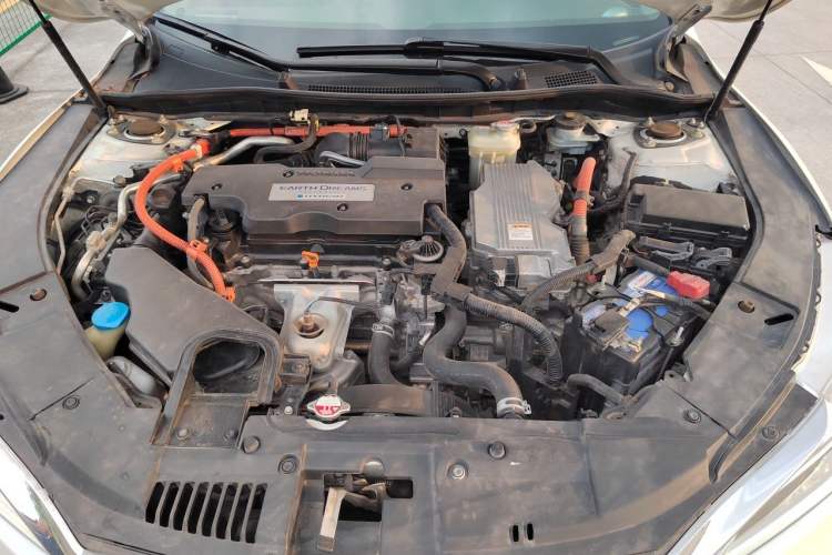 Used Honda Accord 2016 Hybrid 2.0L Sharp Edition Engine Bay