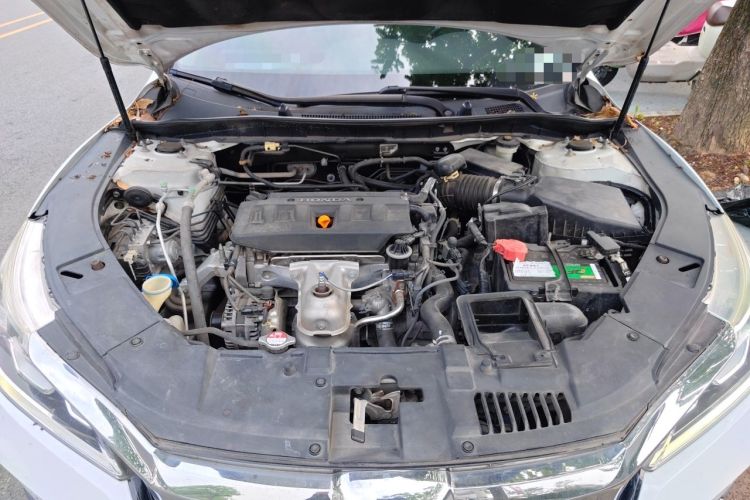 Used Honda Accord 2016 2.0L Comfort Edition Engine Bay