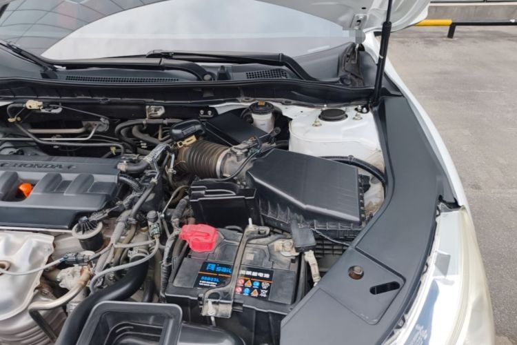 Used Honda Accord 2016 2.0L Comfort Edition Engine Bay Left