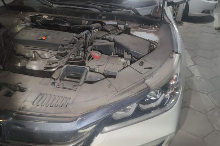 Used Honda Accord 2016 2.0L Elite Edition Engine Bay Left