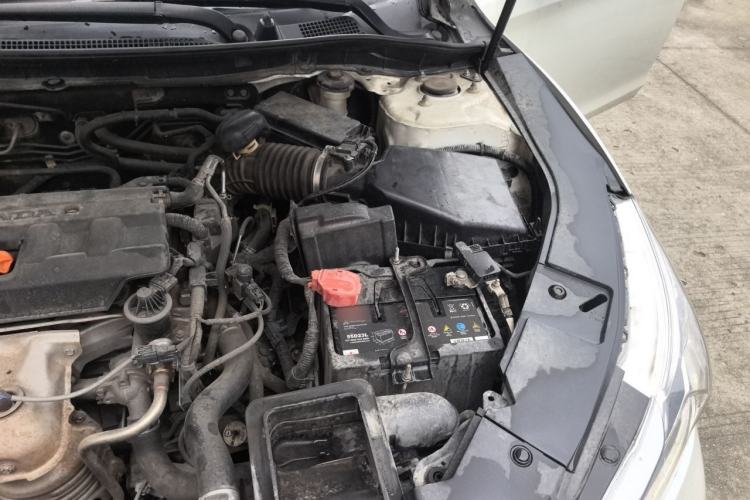 Used Honda Accord 2016 2.0L Comfort Edition Engine Bay Left