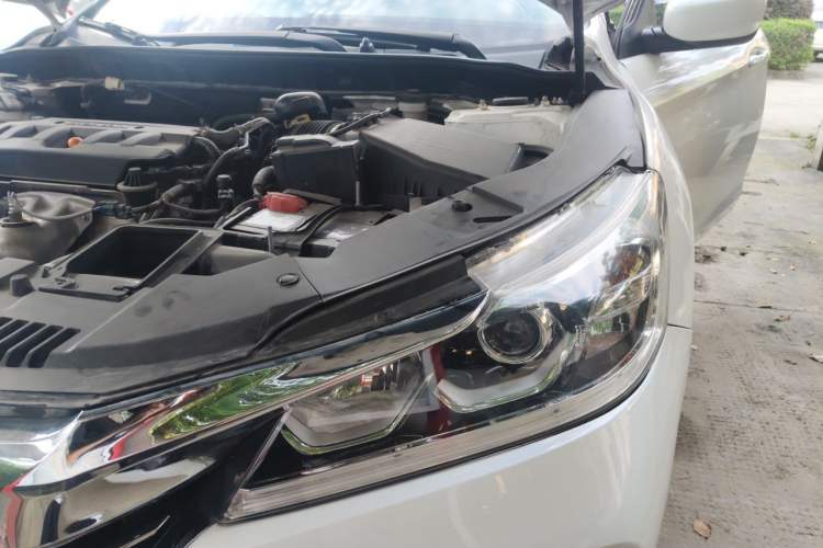 Used Honda Accord 2016 2.0L Elite Edition Engine Bay Left