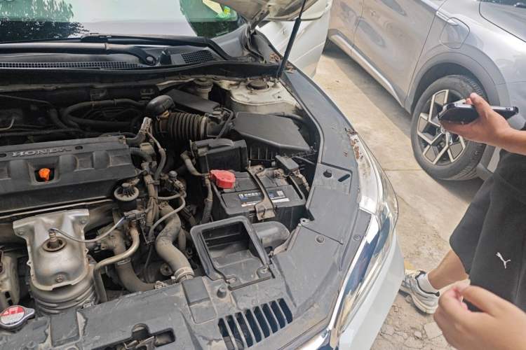 Used Honda Accord 2016 2.0L Elite Edition Engine Bay Left