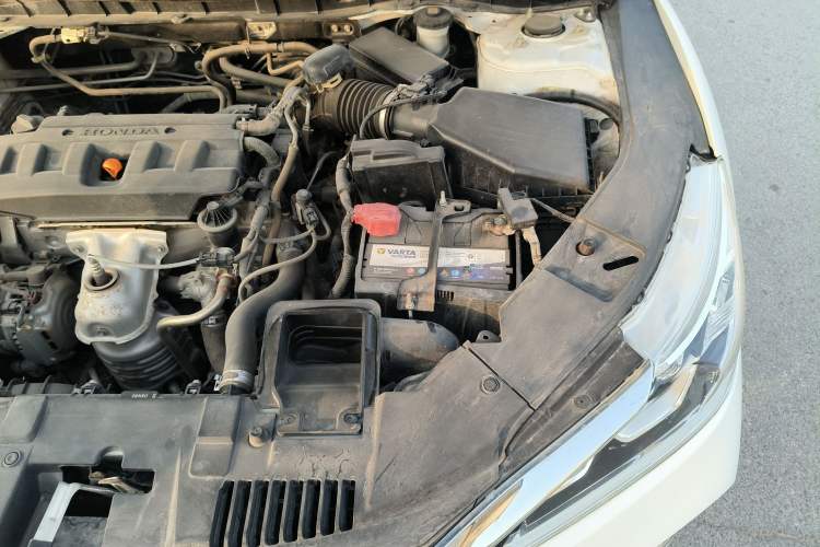 Used Honda Accord 2016 2.0L Comfort Edition Engine Bay Left