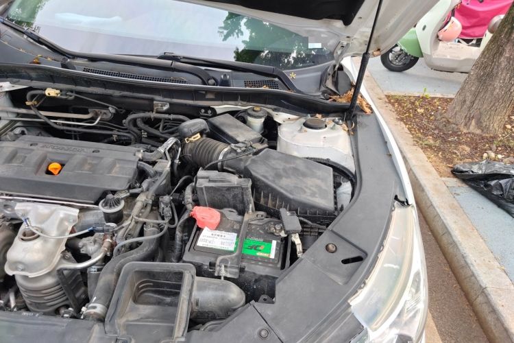 Used Honda Accord 2016 2.0L Comfort Edition Engine Bay Left