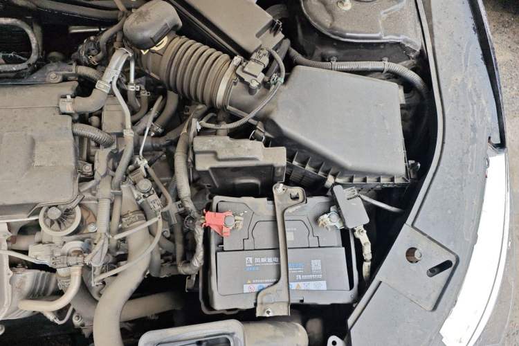 Used Honda Accord 2016 2.0L Comfort Edition Engine Bay Left