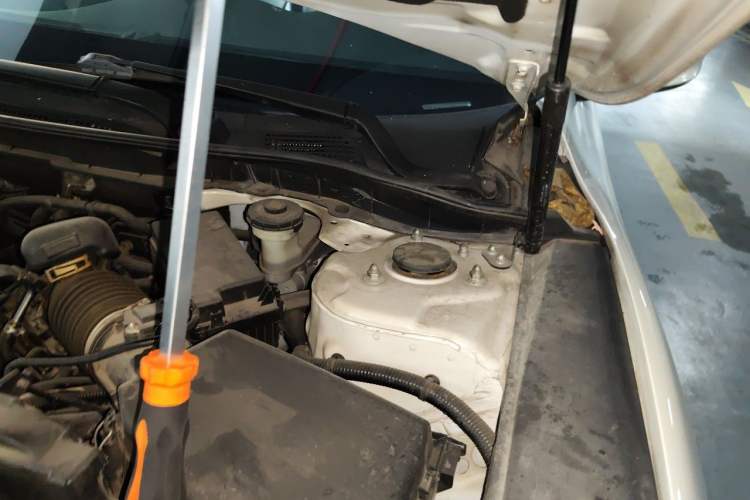 Used Honda Accord 2016 2.0L Elite Edition Engine Bay Left