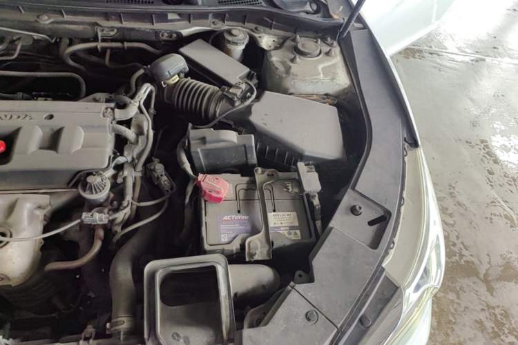 Used Honda Accord 2016 2.0L Comfort Edition Engine Bay Left