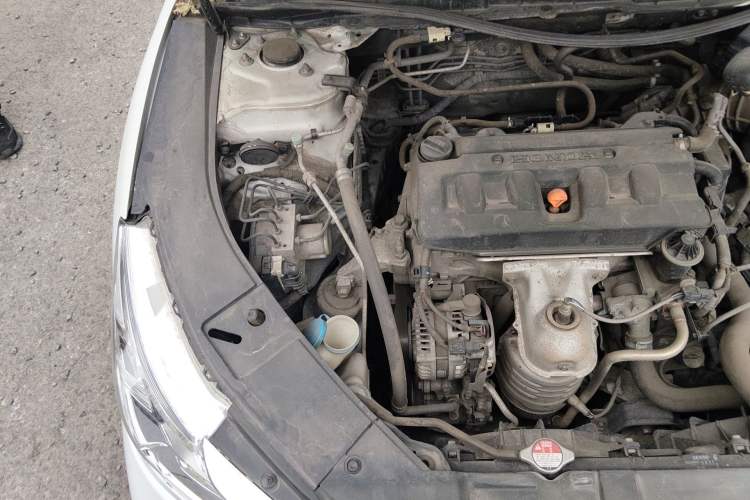 Used Honda Accord 2016 2.0L Comfort Edition Engine Bay Right